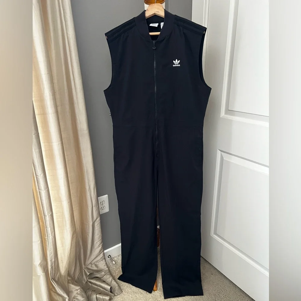 Adidas Black Zip-Up sleeveless jumpsuit with Logo - Picture 1 of 9